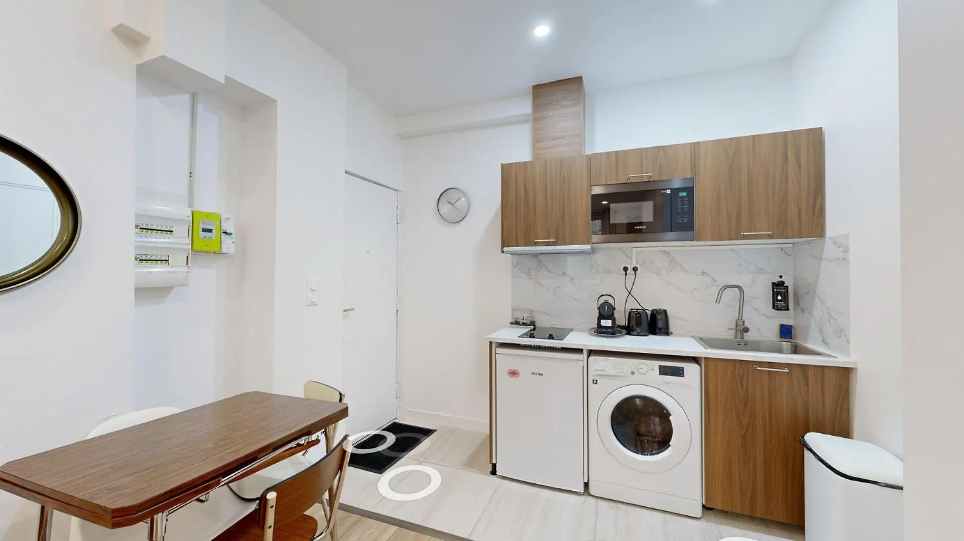 397 Suite Glamour - Superbe Studio A Paris 0*,